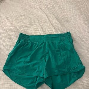 Lululemon Hotty Hot HR short 4”